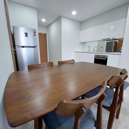 Sky Suites With Klcc Twin Tower View By Irent365 Kuala Lumpur Quarto foto